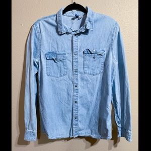 H&M – Slim-Fit, Denim Button-Down Shirt